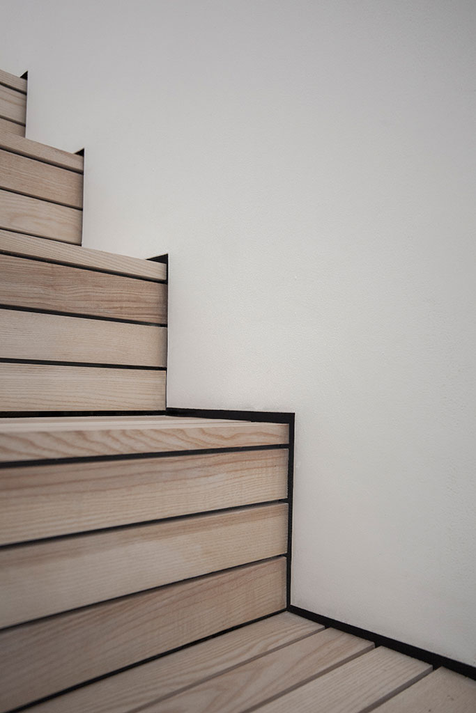 detail stairs shadow gap